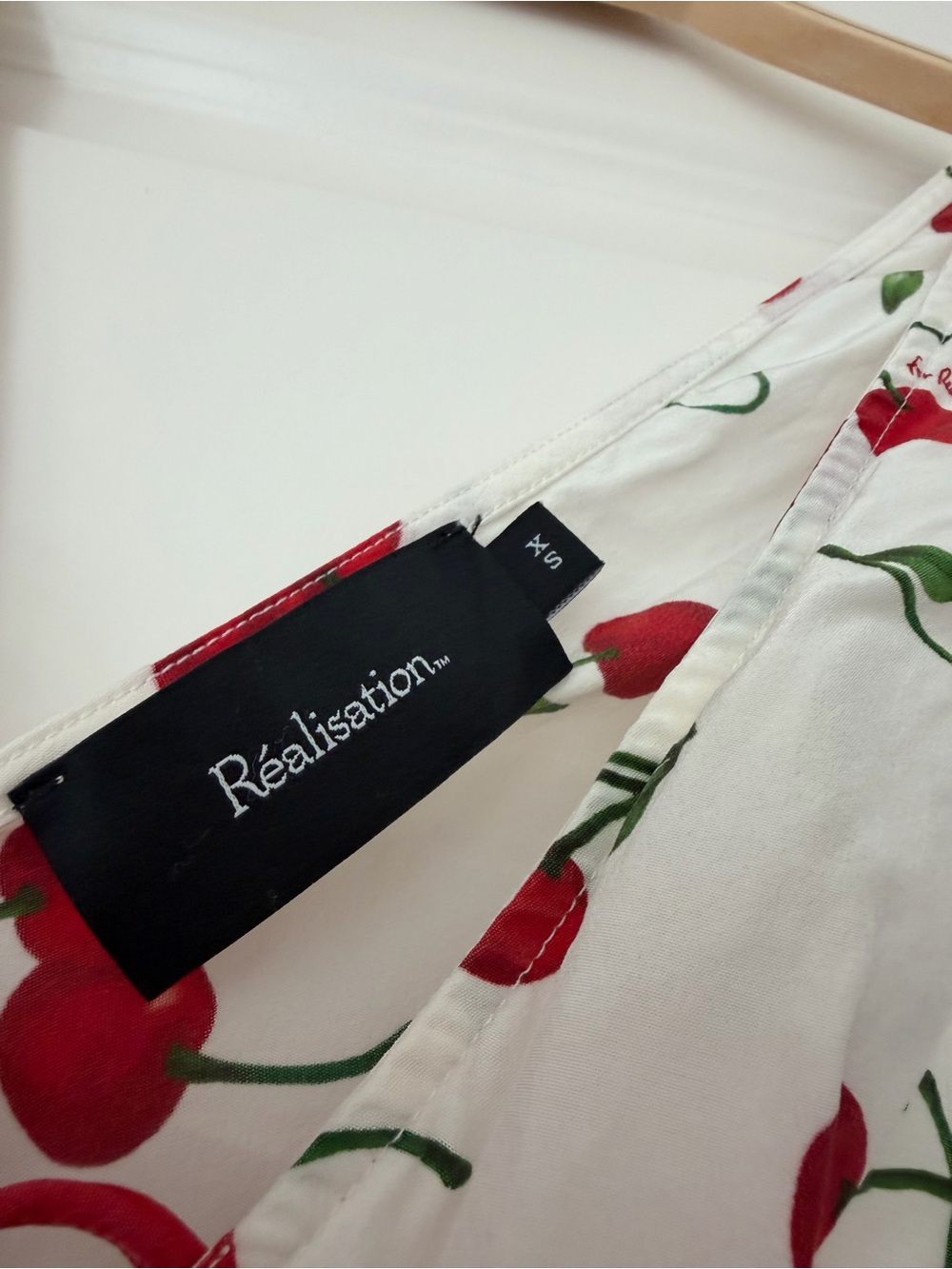 Realisation Par Tea White Cherry Print Tie-Front Sundress - Picture 3 of 7